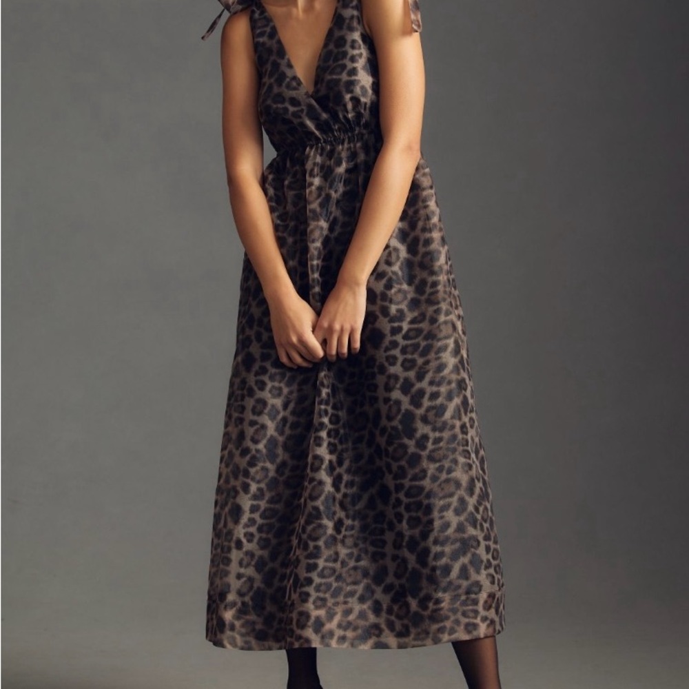 Leopard Print Sleeveless Dress